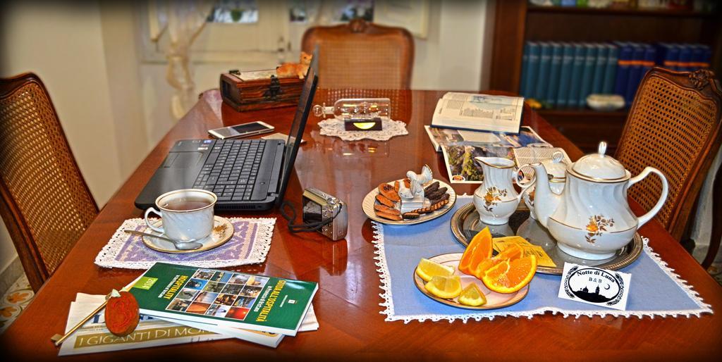 Notte Di Luna Room & Breakfast Ористано Екстер'єр фото